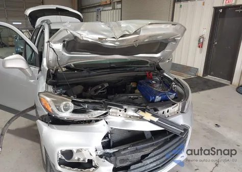 2018 Chevrolet Trax Lt from USA, damaged, VIN 3GNCJLSB8JL150038